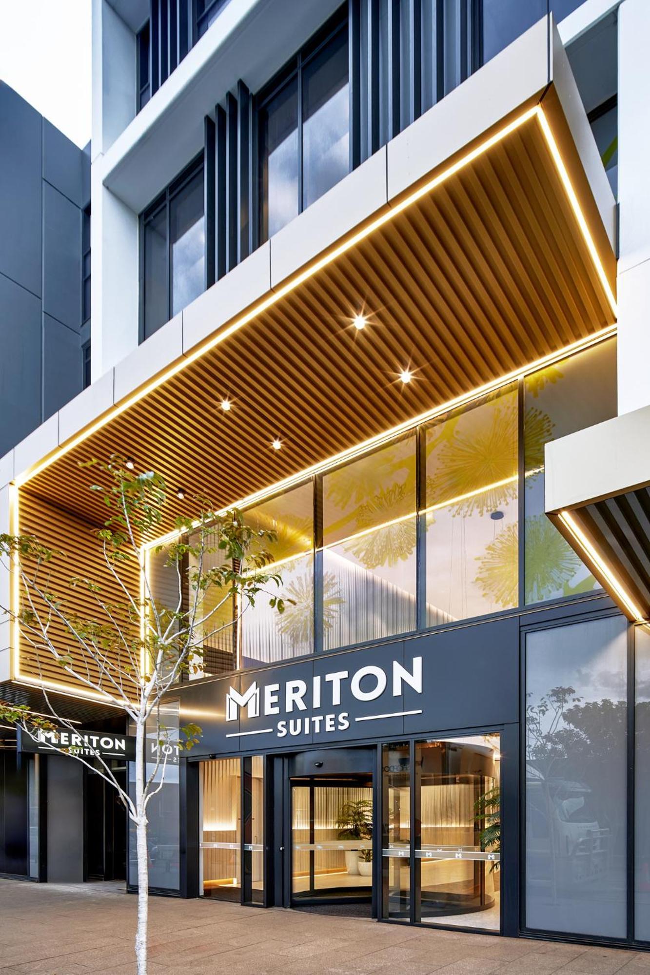 Meriton Suites Liverpool Extérieur photo Meriton Suites