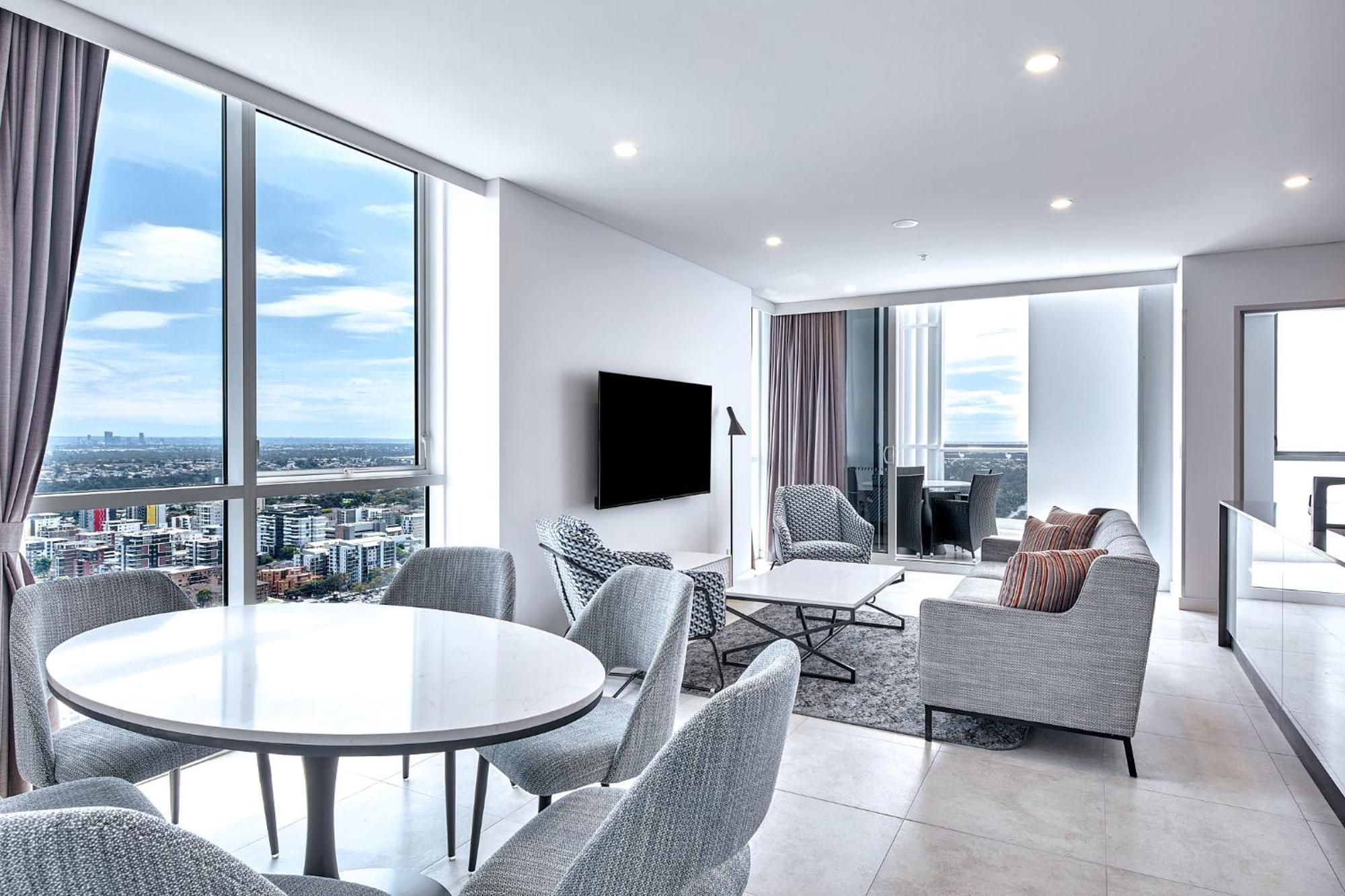 Meriton Suites Liverpool Extérieur photo A suite at the hotel